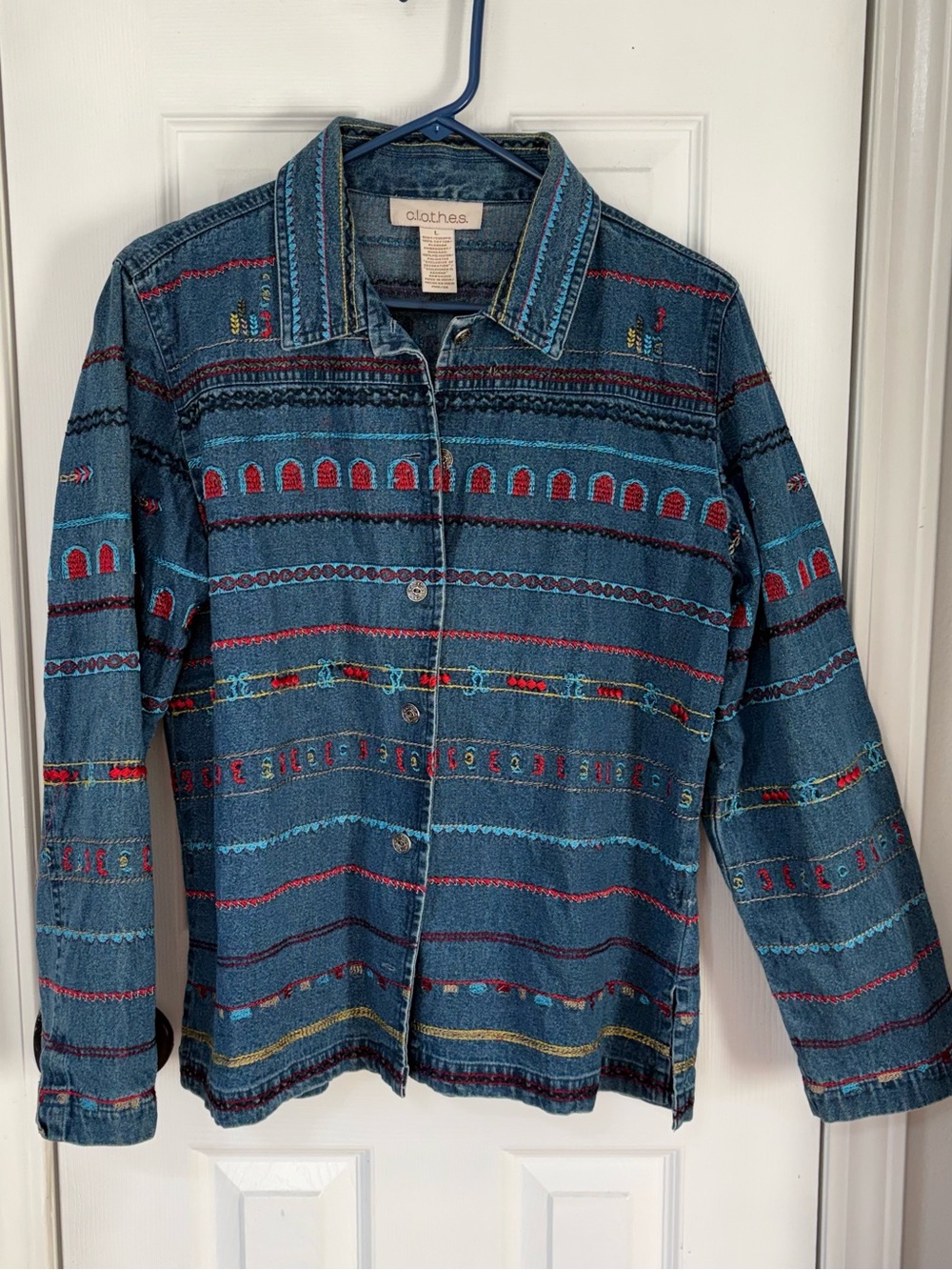 Vintage Women’s L Embroidered Blue Denim Jacket Boho-Chic Retro 90’s